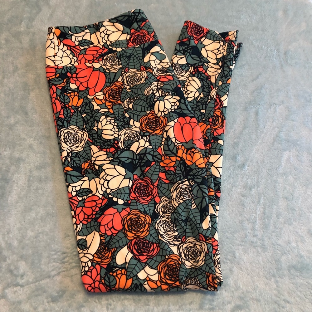 Lularoe Tall & Curvy Leggings